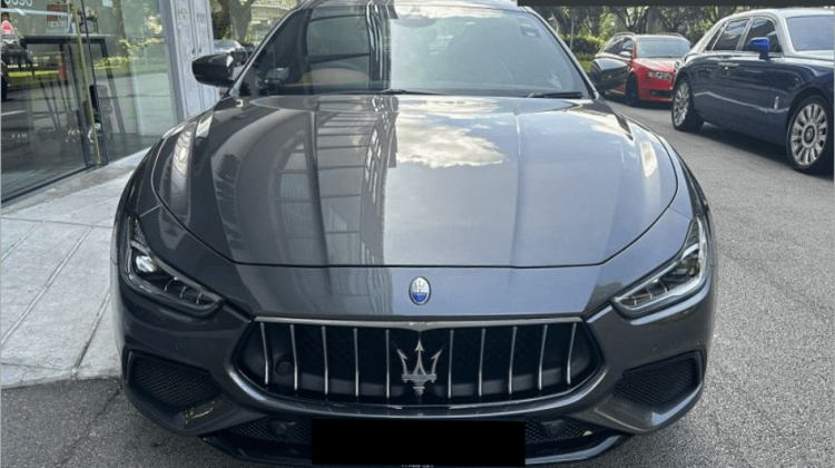 SOLD – 2019  Maserati Ghibli 3.0A V6 GranSport