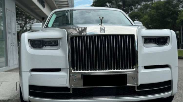 2019 Rolls-Royce Phantom EWB