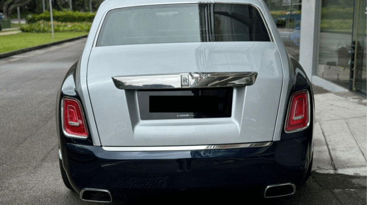 Rolls-Royce Phantom EWB